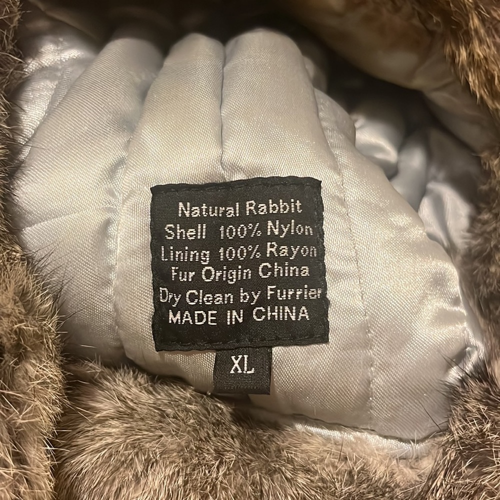 Fur Rabbit Trim Hat - Picture 4 of 4